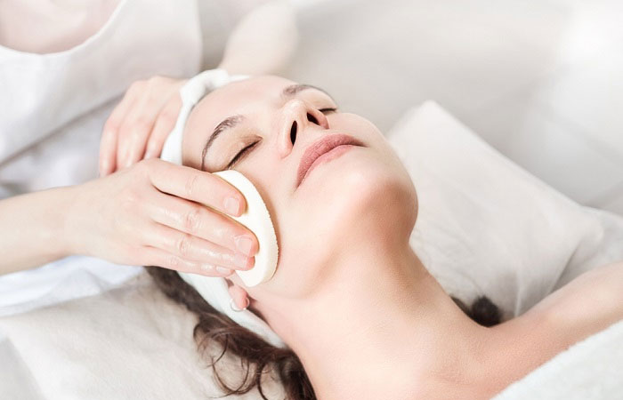 فواید پاکسازی پوست صورت یا فیشیال چیست؟